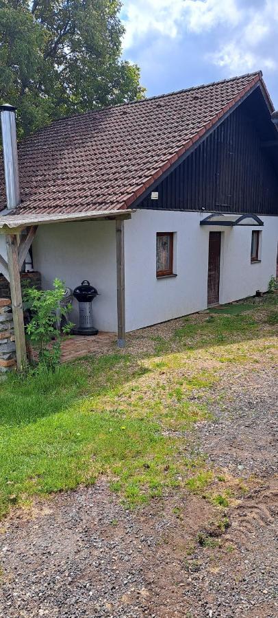 Domek U Rybnika Schloss Bosig Екстериор снимка
